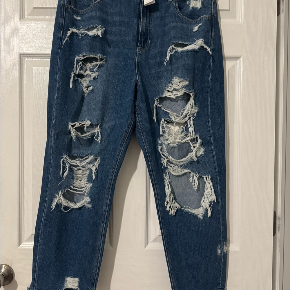 American Eagle Distressed Blue Jeans
